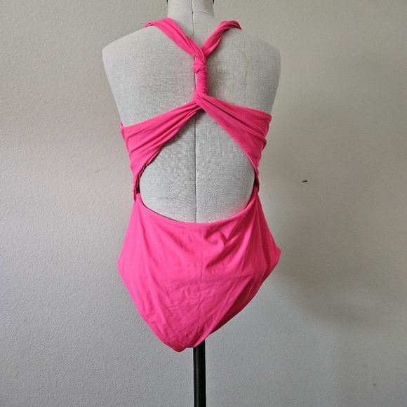 Vibrant Pink One-Piece Swimsuit Large - Picture 2 of 6